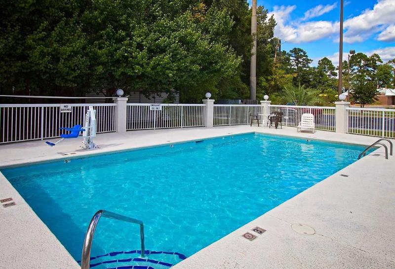 Microtel Inn&Suites by Wyndham Savannah/Pooler Bagian luar foto